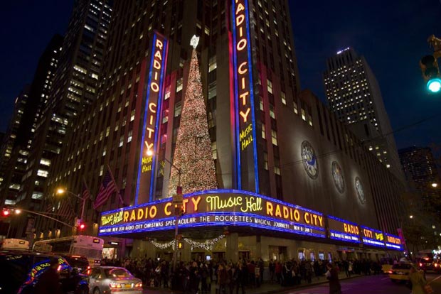Bakom scenen på Radio Music City Hall biljett